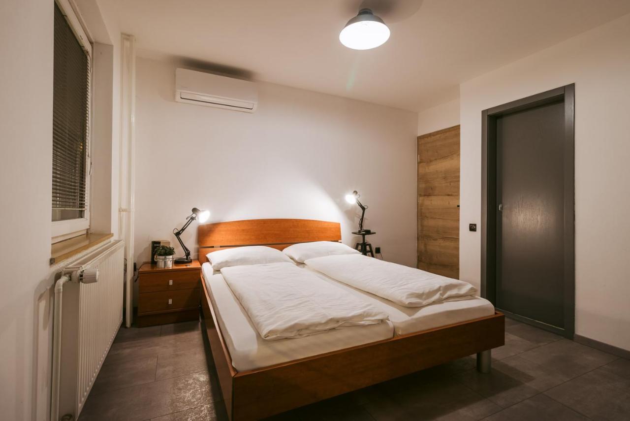 Pri Karlu Rooms & More Maribor Ngoại thất bức ảnh