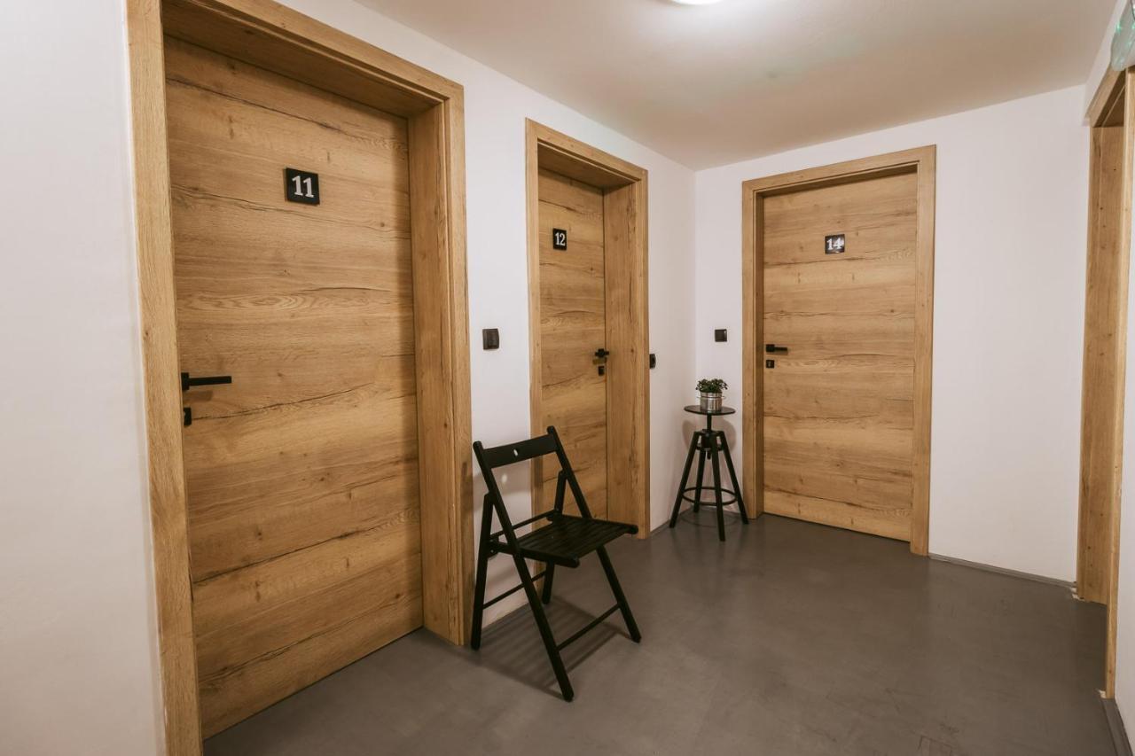 Pri Karlu Rooms & More Maribor Ngoại thất bức ảnh
