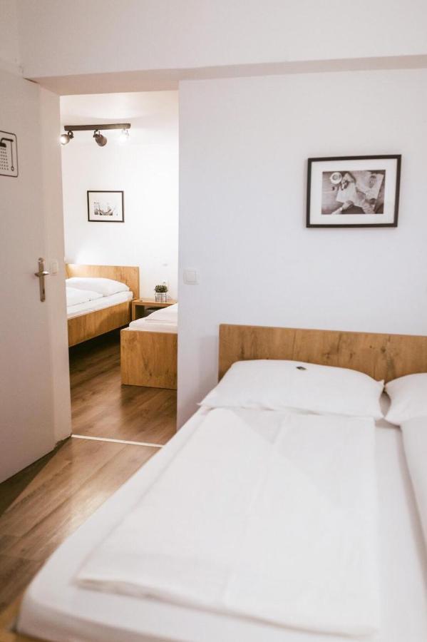 Pri Karlu Rooms & More Maribor Ngoại thất bức ảnh